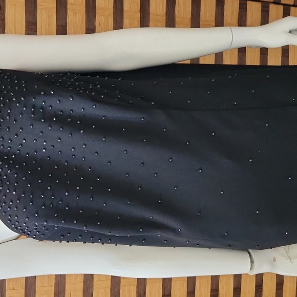 Onyx Nite one shoulder dress - Picture 5 of 11